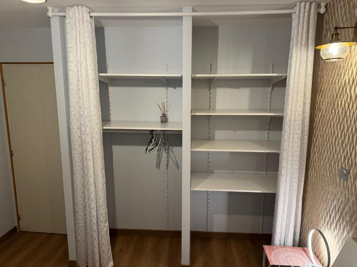 Chambre Privee/Climatisee+Tv /Petit Dejeuner Inclu/Tout Confort Невер Экстерьер фото