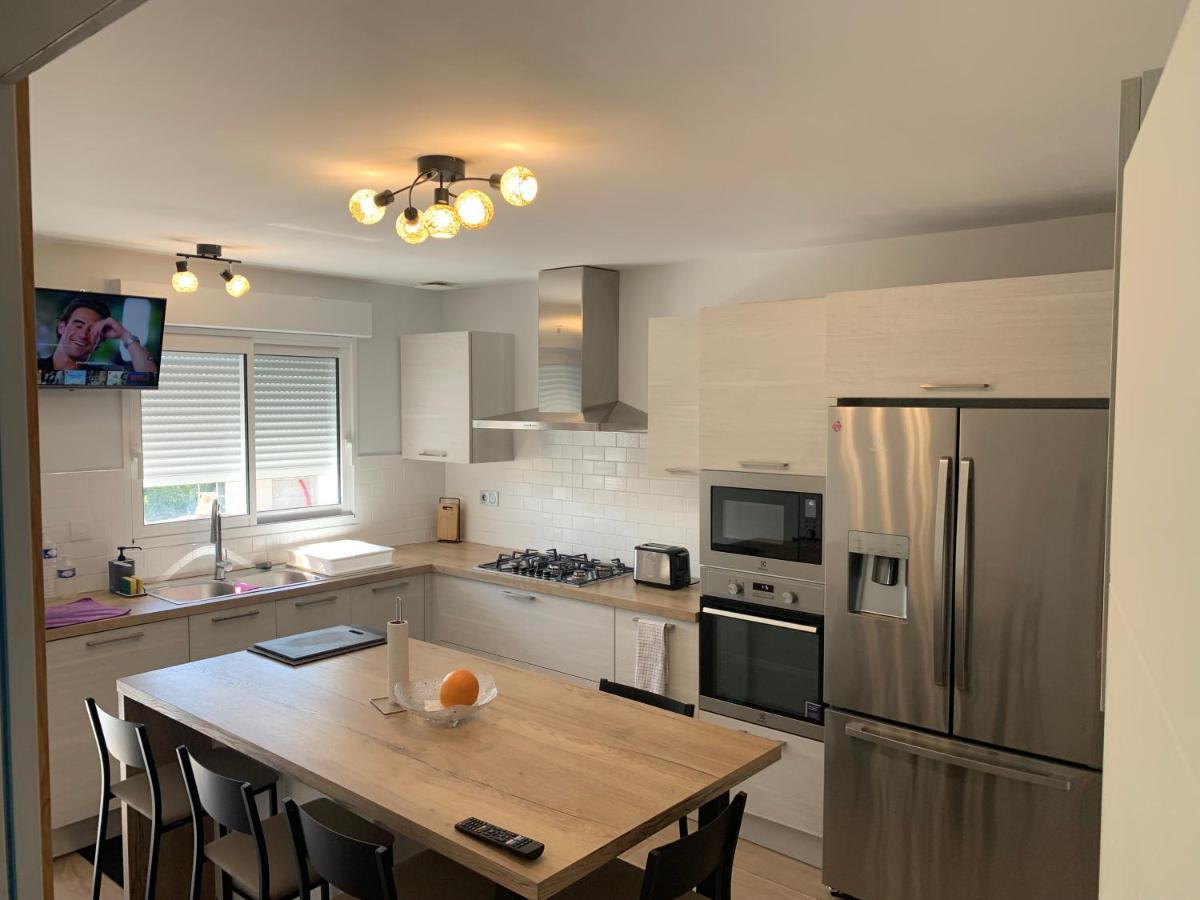 Chambre Privee/Climatisee+Tv /Petit Dejeuner Inclu/Tout Confort Невер Экстерьер фото